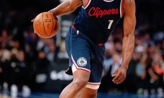 半岛体育官方入口-快船神奇逆转灰熊，修成闭眼一击夺胜策