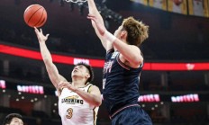 半岛体育直播-广东男篮以超高分击败辽宁队