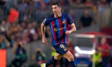 半岛体育直播-奥萨苏纳战胜对手，登顶积分榜的简单介绍