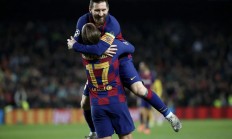 半岛体育官方登录入口-梅西率队出击！巴萨客场击败拜仁晋级