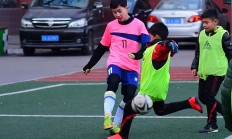 半岛体育地址-比赛中球队的团队协作程度得到提升