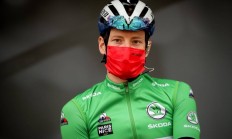 半岛体育app下载-斯特拉斯堡取胜领跑，冲刺法国冠军的简单介绍