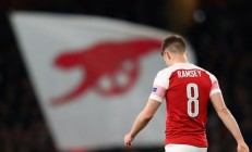 半岛体育竞技-冠军之路注定艰难曲折，每一场都是考验