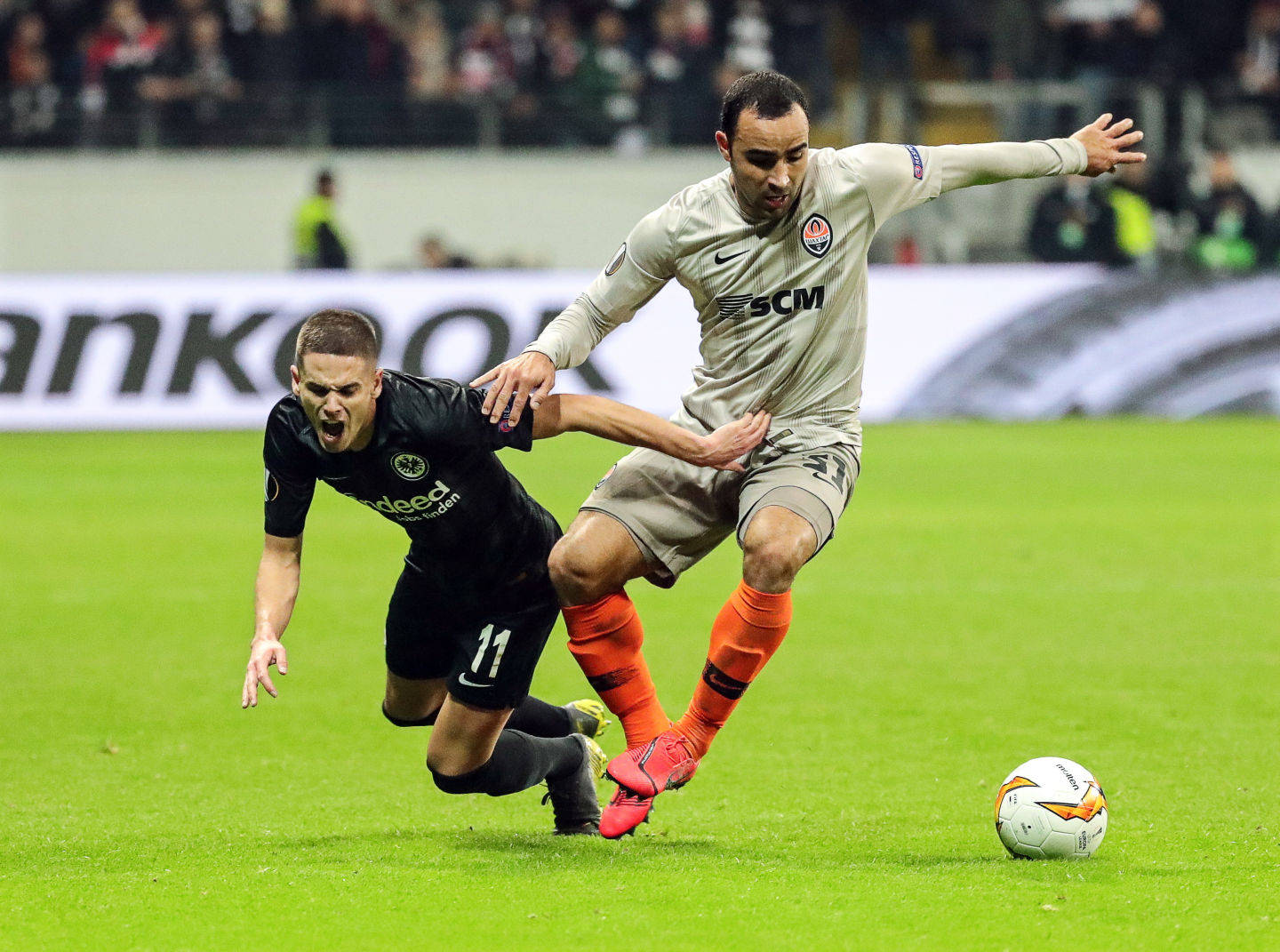 多特蒙德在客场逆转柏林赫塔，取得关键胜利