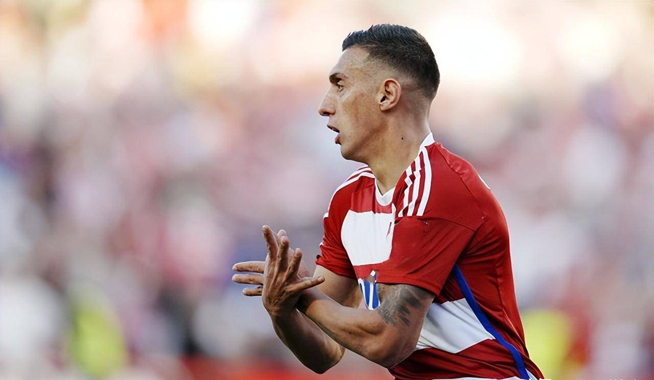 格拉纳达客场打平,赛季表现稳定 格拉纳达客场打平,赛季表现稳定