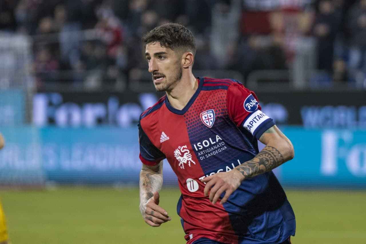 包含卡利亚里大胜，总积分排名跃升的词条