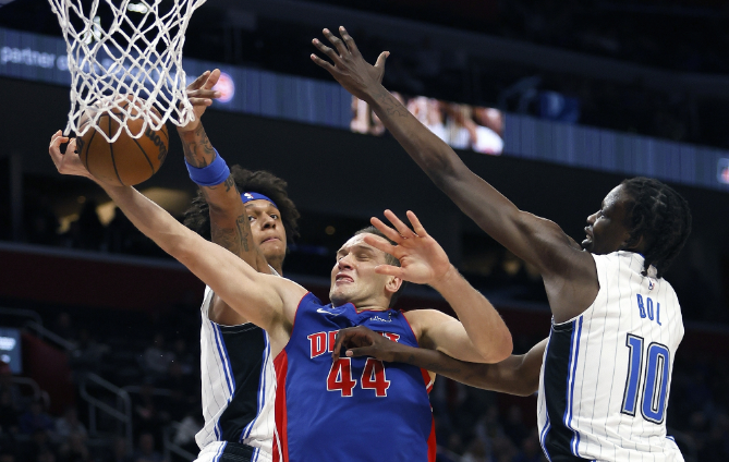 包含活塞大胜魔术,格兰特贡献27分的词条 包含活塞大胜魔术,格兰特贡献27分的词条