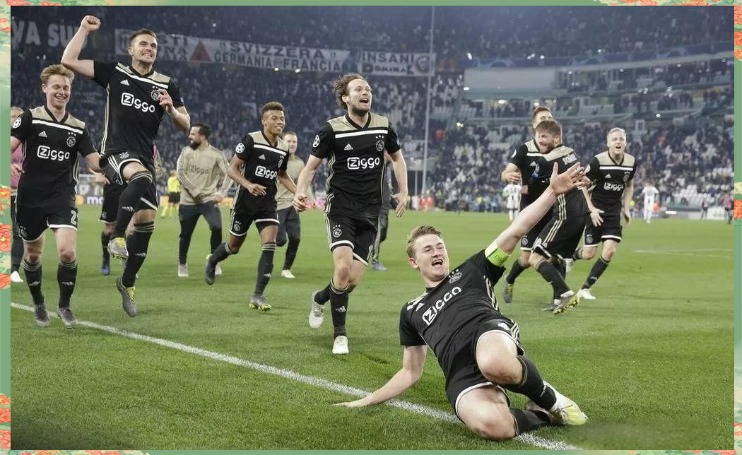 包含阿贾克斯对阵皇家马德里,谁能笑到最后的词条 包含阿贾克斯对阵皇家马德里,谁能笑到最后的词条